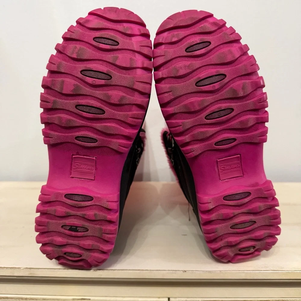 Skechers Pink/Black Kids Winter Boots
